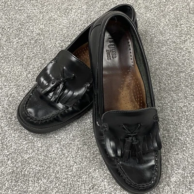 GH Bass Weejuns Marietta II Women 8.5 M Black Leather Tassel Kiltie Loafers Shoe - Image 1 of 4