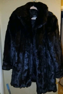 Dennis Basso Pelzmantel Medium neu mit Etikett schwarz mittellange Jacke Wintermantel 230 $ - Bild 1 von 6