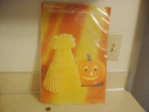 Vintage HALLOWEEN DENNISON Corn Shock Stalk & JOL Honeycomb Party Decoration! - Picture 1 of 4