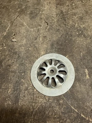 Antigua granja lavabo baño bañera fregadero cubierta de drenaje pieza de latón EE. UU. Foto 1 de 4