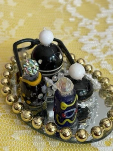 Beautiful Barbie  1 inch Perfume Bottles mirrored tray black-and-white - Picture 1 of 3