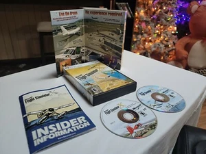Microsoft Flight Simulator X Deluxe Edition Complete with Key (PC DVD, 2006) - Picture 1 of 4
