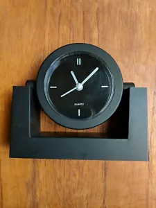 Modern Style Plastic Clock Battery Operated Black  - Picture 1 of 12