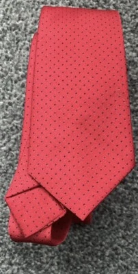 Gravata masculina Avanti vermelha estampada vintage feita no Reino Unido 2,4" de largura 52" de comprimento - Imagem 1 de 2