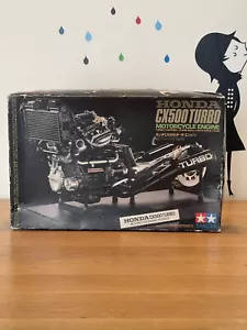 Maqueta Tamiya 1:6 Honda CX 500 Turbo - Foto 1 di 8