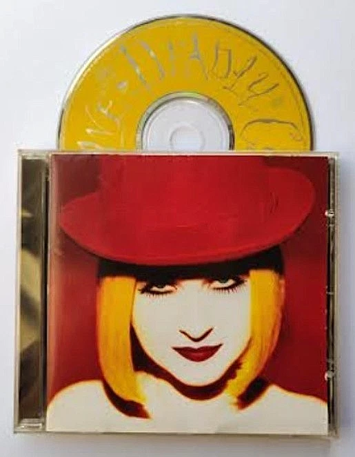 CYNDI LAUPER - TWELVE DEADLY CYNS ... AND THEN SOME (CD 1994) *Greatest Hits* - Image 1 of 1