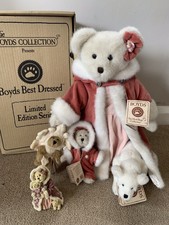 Boyd’s bears Limited edition Genevieve Frostbeary Set Of 5.