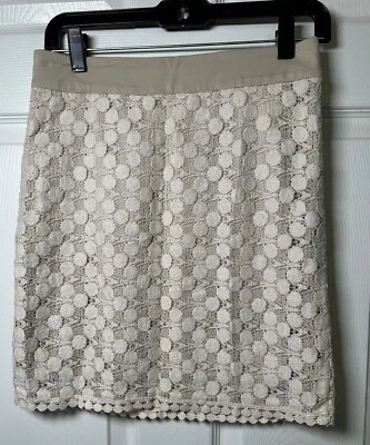 Kensie Skirt Womens Size 4 Lace overlay  Lined Beige Back Zipper Lining Torn - Image 1 of 4