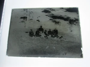 LATE 1800s or EARLY 1900s GLASS NEGATIVE,  GROUP OF PEOPLE-1 - Picture 1 of 1