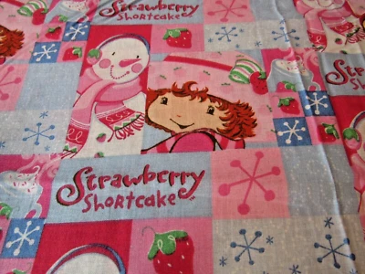 Pastel corto de fresa de colección con tela de muñeco de nieve 1 yarda Foto 1 de 4