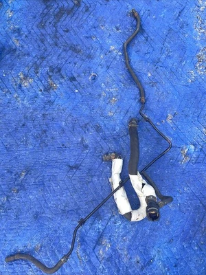 Manguera de refrigerante Volkswagen Jetta OEM 5C0 122 157D Foto 1 de 4