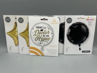 Ramo de globos de aluminio decorativos de graduación de médico Foto 1 de 4