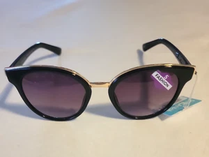 Gafas de sol Piranha de moda para mujer estilo # 60030 negras - Imagen 1 de 5