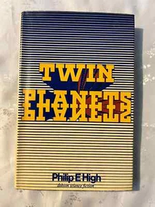 Twin Planets By Philip E. High 1968 Dobson Science Fiction Hardcover - Imagen 1 de 9