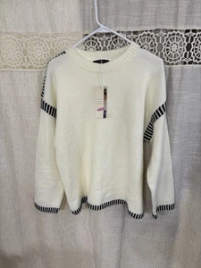 Dakotto Woman’s NWT Long Sleeve Ribbed Round Cream And Black Sweater Size L - Picture 1 of 8