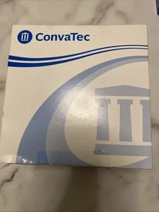 1 -3/4 45mm ConvaTec Sur-Fit Natura Stomahesive Wafer - Pack of 10 (125277) - Picture 1 of 2