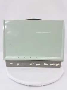 VTG Singer Stylist Zig Zag Model 466 Sewing Machine No Cord Untested For Parts - Picture 1 of 19