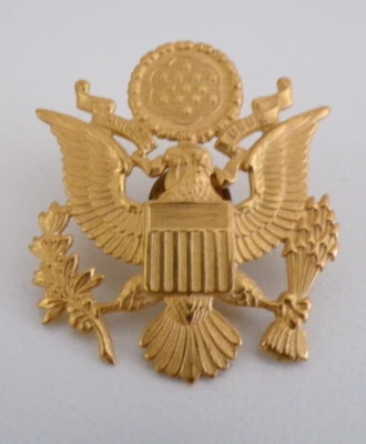 ORIGINAL MILITAIRE INSIGNE DE BERET OFFICIER US ARMY TBE - Photo 1/2