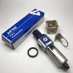 1pcs Per AirTac GFR300-15 Regolatore di pressione aria PT1/2 1.0MPa 40CC - Foto 1 di 2