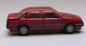 MODELLAUTO 1:87: VW PASSAT GL, bordeaux, HERPA, A4-3 - Bild 1 von 3