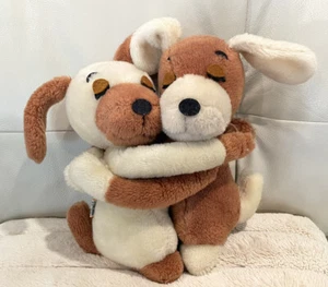 Lot 2 DAKIN HUGGING PUPPY DOGS Plush Stuffed Toys 1976 Vintage  9" - Picture 1 of 5