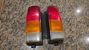 OEM Rear Tail Lights Set (Driver & Passenger Side) Fits 1997-2001 Jeep Cherokee - Picture 1 of 8