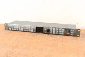 Blackmagic Design Teranex Express Broadcast Standards Converter CG01R87 - Picture 1 of 10