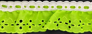 2&1/2" lime green ruffled eyelet fabric trim with satin beading 12 yards - Picture 1 of 1