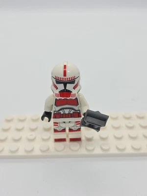 LEGO Clone Shock Trooper Coruscant Guard minifigure Star Wars Clone Wars 75372 - Image 1 of 4