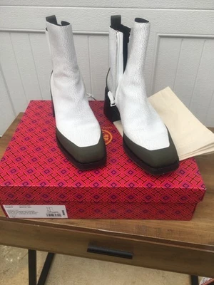 Bota de expedición Tory Burch suela de cuero agrietado blanca/verde EE. UU. 10 Foto 1 de 4