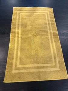 Martex Westpoint Yellow Bathmat USA 88% Cotton 36” X 22” Mustard NEW 2 Available - Picture 1 of 8