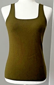 🍒 Camiseta sin mangas suéter tejido Banana Republic XS verde oliva militar cuello cuadrado 🍒 - Imagen 1 de 6