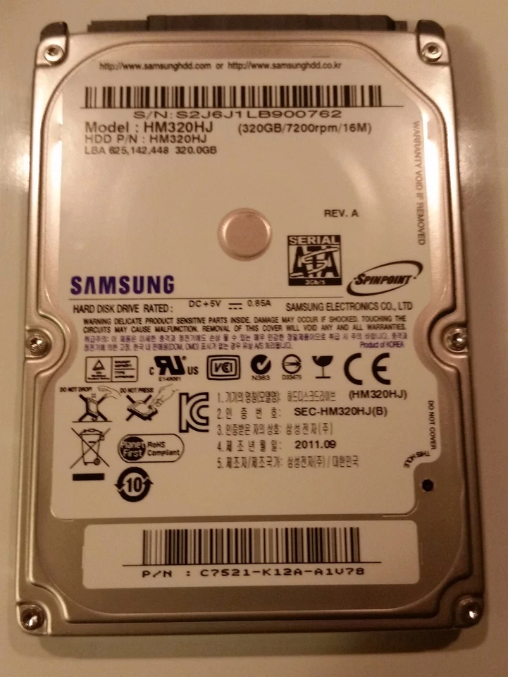 Samsung Spinpoint 320 GB,Internal,7200 RPM,2.5" Hard Drive - ****NEW UnUsed**** - Image 1 of 3