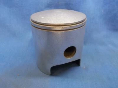 Yamaha 834-11635-00.  OEM Piston.  .25o/s.  Fits EW643/B  GP643/B.   P143. - Image 1 of 4