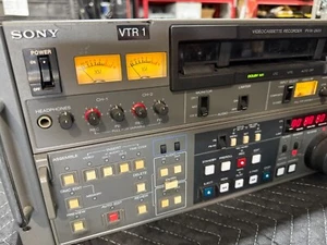 Sony PVW-2800 BetaCam SP Player/Recorder - Power Tested Only - Picture 1 of 10