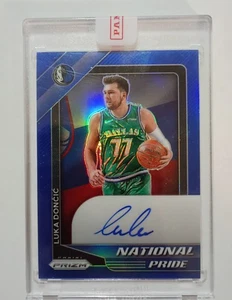 Baloncesto Panini Chronicles Prizm 2020-21 Luca Doncic con tarjeta automática/25 nacional - Imagen 1 de 2
