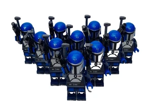 LOT 10x GENUINE LEGO STAR WARS MANDALORIAN FLEET COMMANDER MINIFIGURES BRAND NEW - Picture 1 of 3