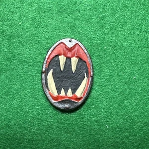 Warhammer Marauder Ork Goblin Chaos etc Schild gebiss bemalt Games Workshop GW 🟢 - Bild 1 von 3