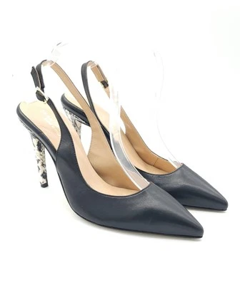 $295 Beautiisoles Michelle Zapatos de salón de cuero negro punta con cordones talla 9 Foto 1 de 4