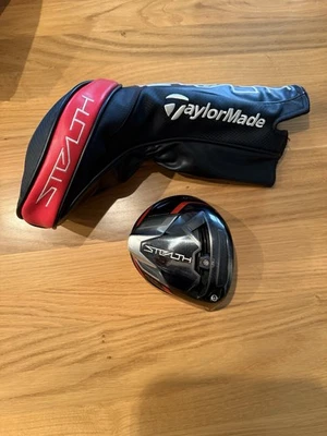 TaylorMade Stealth Plus 10,5 Driver nur Kopf RH mit Headcover  - Bild 1 von 3