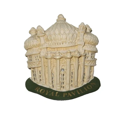 Royal Pavilion Souvenir Magnet Brighton England Former Royal Residence - Image 1 of 3
