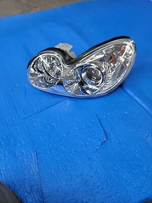 MONTAJE FARO LADO CONDUCTOR IZQUIERDO 2002-2005 TYC PARA HYUNDAI SONATA 20-6384-00. Foto 1 de 4