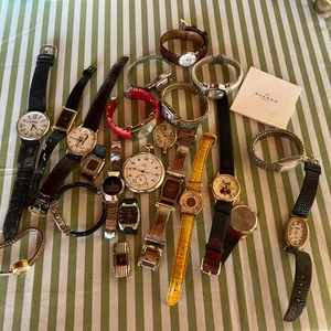 Collectable Watches Omega Pocket Watch, Caravelle, Disney, Timex Over 20 Watches - Picture 1 of 20