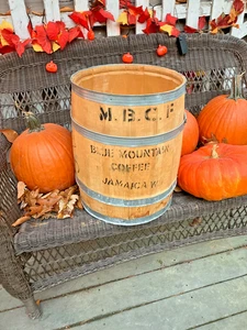 JAMAICAN BLUE MOUNTAIN COFFEE WOODEN BARREL - Picture 1 of 4