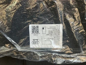 Audi Q5 Genuine Factory OEM VCMEX150100 Carpet Floor Mats 4 PCS NEW Front Rear! - Picture 1 of 4