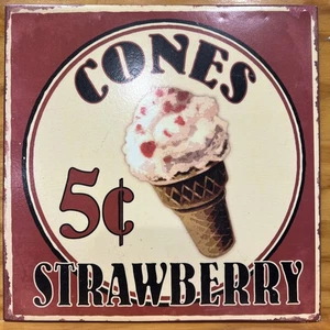 Vintage Metal Shop Sign - Strawberry Cones 5c - American - USA - 24cm Square - Foto 1 di 12