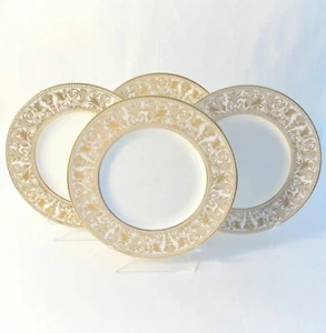 VIER WEDGWOOD "FLORENTINE" BONE CHINA 8" SALATTELLER WEISS MIT GOLDENEN GRIFFEN - Bild 1 von 6