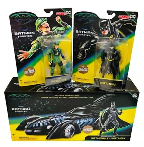 Batman Forever DC Colección Retro Batimóvil Objetivo Exclusivo + Dos Figuras 5” - Imagen 1 de 9