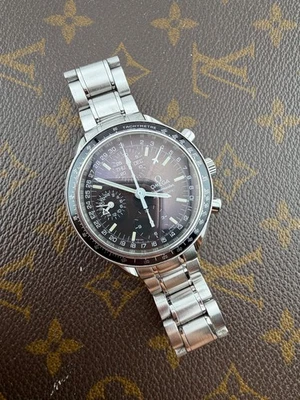 Omega Speedmaster Date Triple Date Automatic Calibre 1151 Acier Inox Swiss Made - Image 1 of 4