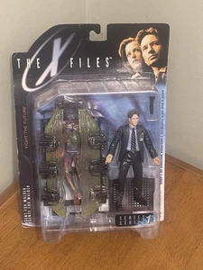 The X-Files Fight the future Series 1 Agent Fox Mulder 1998 New - Foto 1 di 1